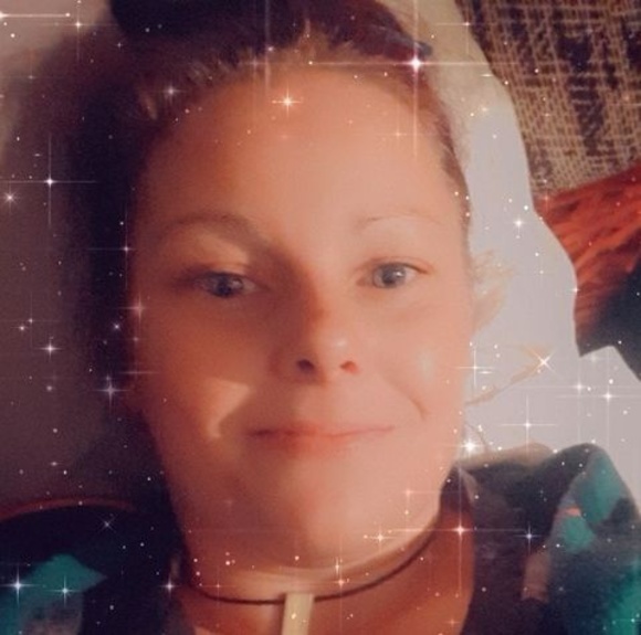 Meet your Posher, Gemma - Picture 1 of 1